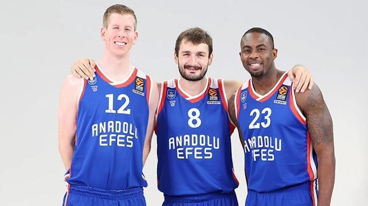 Anadolu Efes, Avrupa kupalarında 622. randevuda