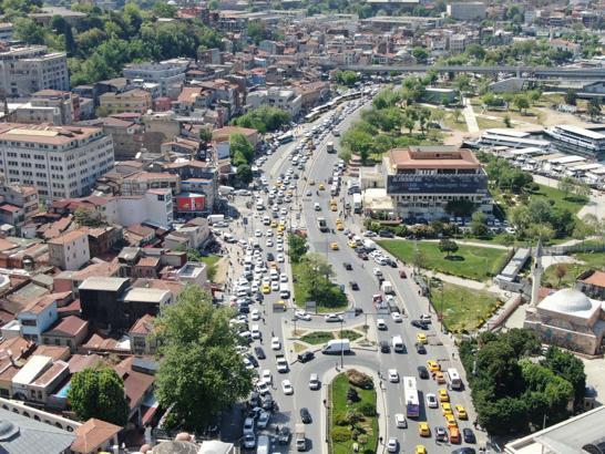 İstanbul'da trafik yoğunluğu eski günleri hiç aratmadı