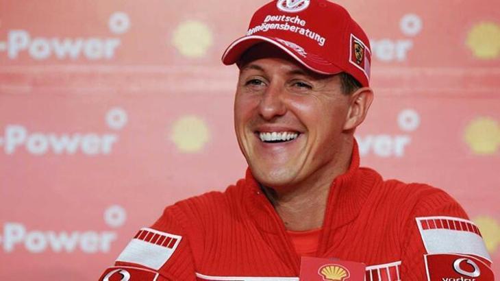 Schumacher hasta yatağında kazanmaya devam ediyor