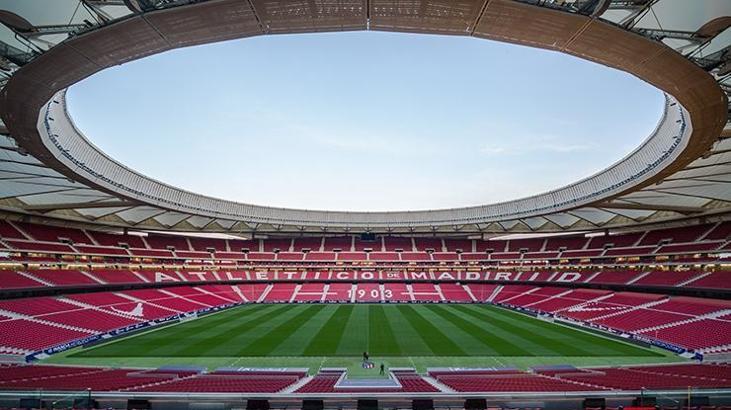 Atletico Madrid, stadının bulunduğu bölgenin sakinlerine maske bağışladı