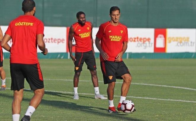 Göztepe'de yabancı futbolcular ayrılmak istemiyor