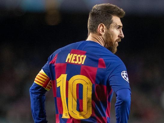 Lionel Messi'ye büyük şok! 127 milyon euro...