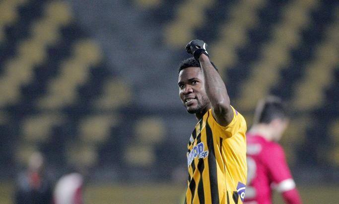 Galatasaray ve Fenerbahçe, Ideye Brown transferinde karşı karşıya