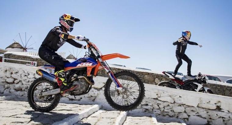 Robbie Maddison ve Aaron Colton, Mikanos'ta yarıştı