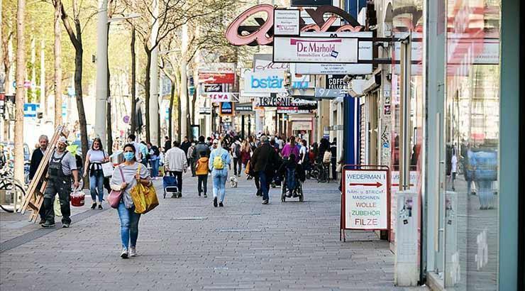 Avusturya'da sokağa çıkma kısıtlaması nisan sonunda kaldırılıyor