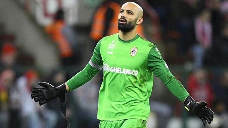 Sinan Bolat'tan transfer açıklaması: Büyük takımlardan teklfi aldım