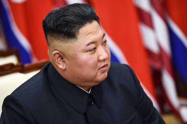 Kim Jong-un öldü mü, ortaya çıktı mı? Kuzey Kore lideri Kim Jong-un kimdir, kaç yaşında?