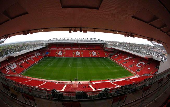Liverpool, Anfield Stadı'nı genişletme projesini erteledi