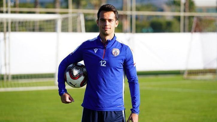 Fenerbahçe'den sürpriz transfer hamlesi: Kerim Alıcı