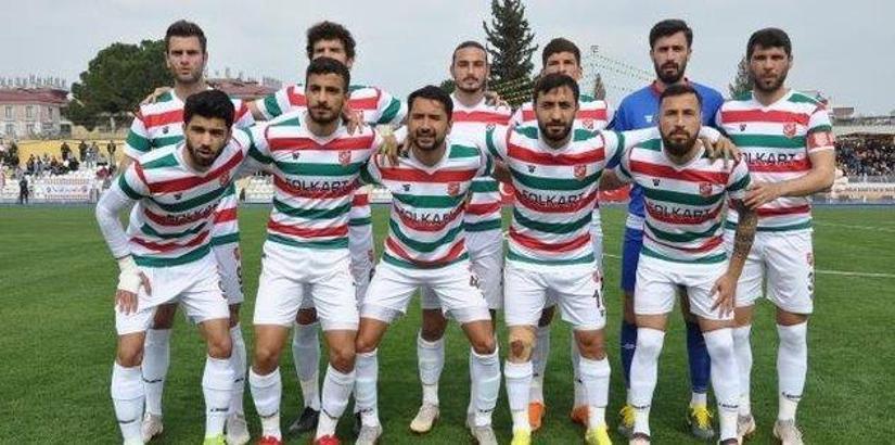 Karşıyaka sahaya iniyor