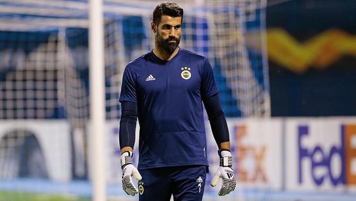 Volkan Demirel takıma seslendi!