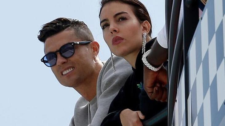 Cristiano Ronaldo'dan flaş karar! Karantinaya giriyor