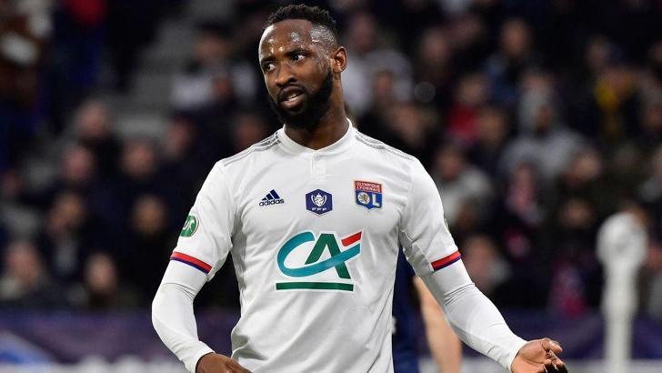 Chelsea ile Manchester United arasında Moussa Dembele savaşı