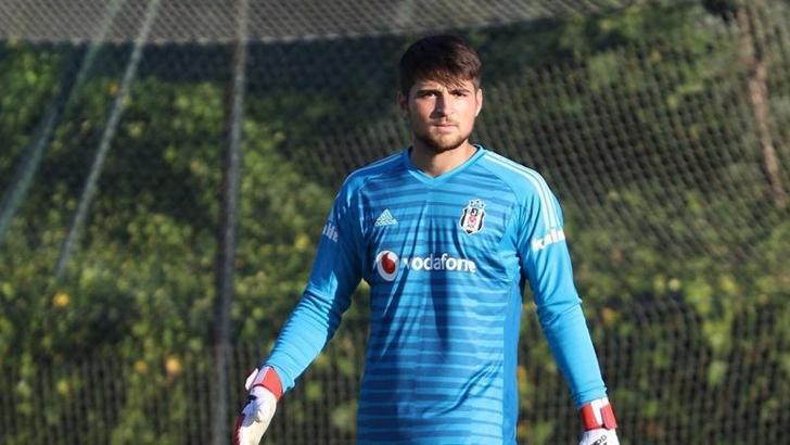 Beşiktaş'ın genç kalecisi Ersin Destanoğlu: Sergen Yalçın'ı ailem anlatırdı bana