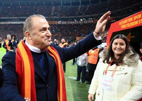 Galatasaray'da ayrılık! Hande Sümertaş görevden ayrıldı
