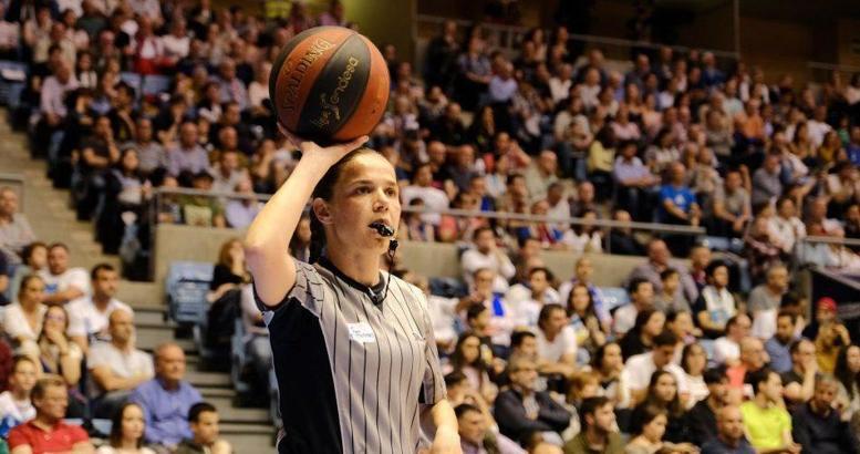 FIBA hakemi Mendoza, corona virüse karşı hastanede çalışıyor