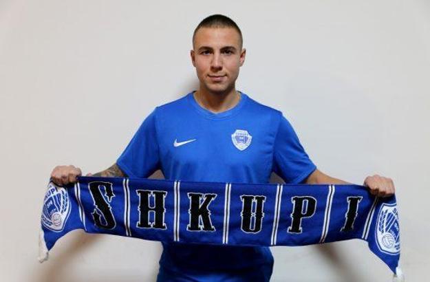 Menemenspor Benjamin Demir'i listesine aldı