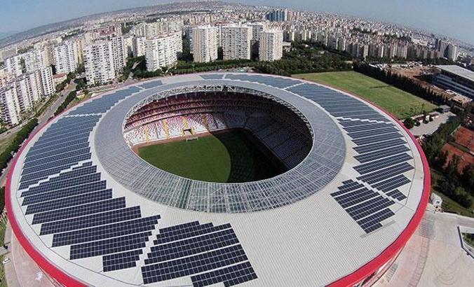 Antalya dünyadaki lig maçlarına talip