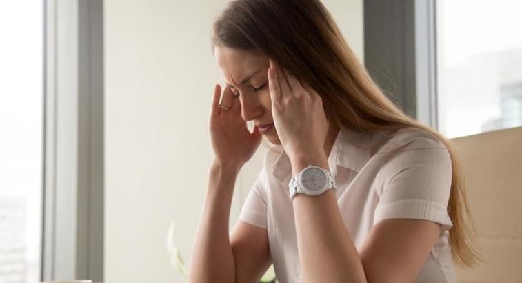 Panik atak nedir, belirtileri nelerdir? Gece gelen kriz sebepleri nelerdir?