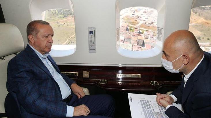 Cumhurbaşkanı Erdoğan havadan yapımı devam eden hastaneleri inceledi