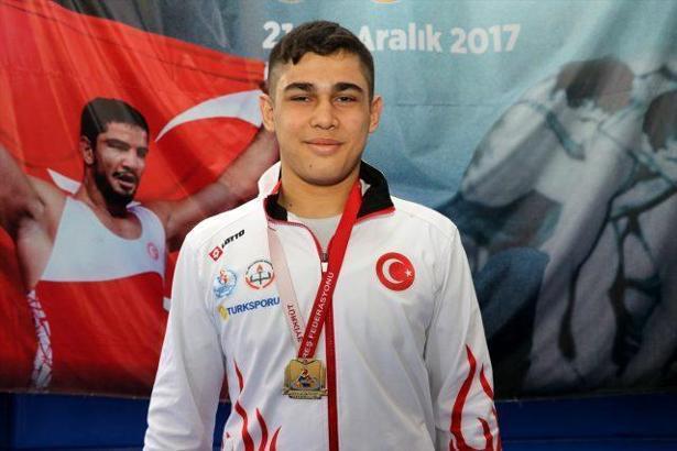Sertaç Aksoy'un hedefi ilk kez giydiği milli formayla Avrupa'da madalya kazanmak