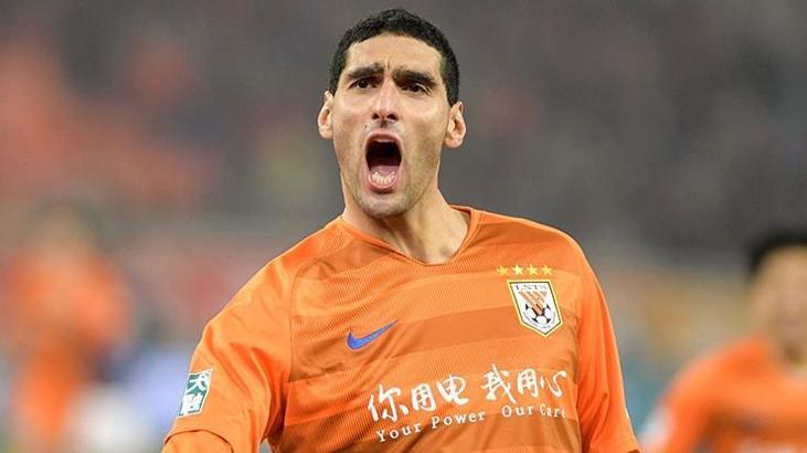 Corona virüsü atlatan Fellaini taburcu edildi