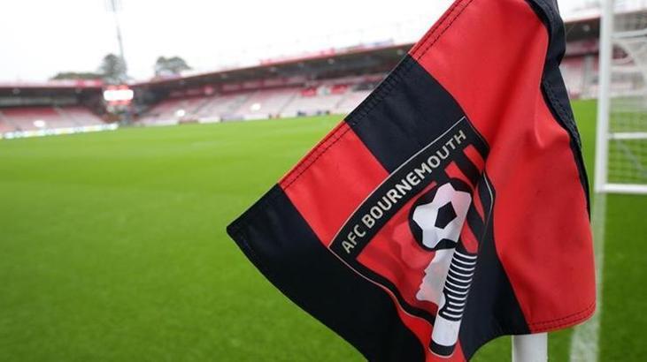 Bournemouth, ücretsiz izin kararından geri adım attı