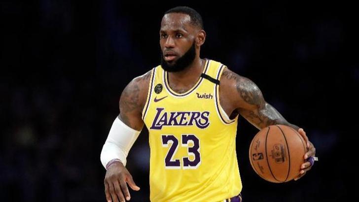 NBA'de maaşlarda %25'lik kesinti