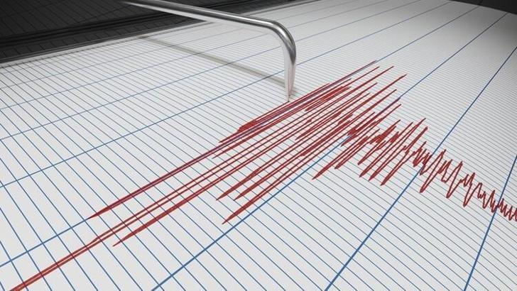 Son dakika... Akdeniz'de 4.2 büyüklüğünde korkutan deprem (Son depremler)