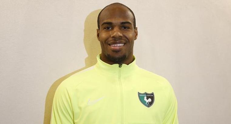 Denizlispor'da Oscar Estupinan kararı verildi