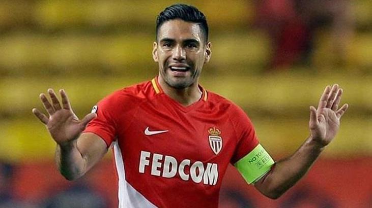 Radamel Falcao Monaco'nun Metz maçı kadrosunda yok!