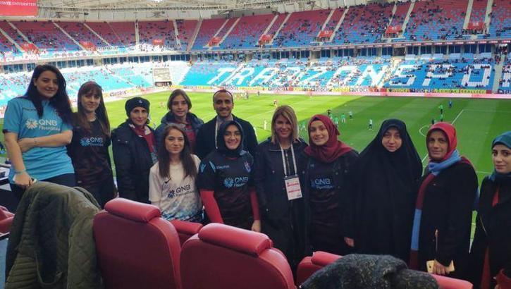 Trabzonspor-Fenerbahçe karşılaşmasını kadın taraftarlar locadan takip edecek