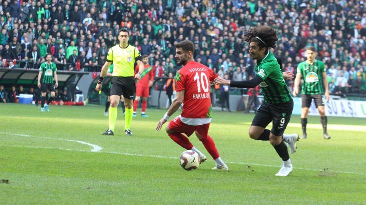Kocaelispor taraftarının desteğiyle Karşıyaka'yı avladı