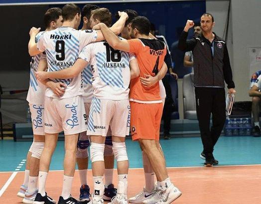 Halkbank: 3 - İnegöl Belediyespor: 0