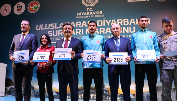 'Uluslararası Diyarbakır Sur Yarı Maratonu'nun lansmanı yapıldı