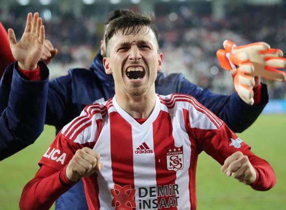 Mert Hakan Yandaş: Önemli olan Sivasspor'u Avrupa'ya taşımak