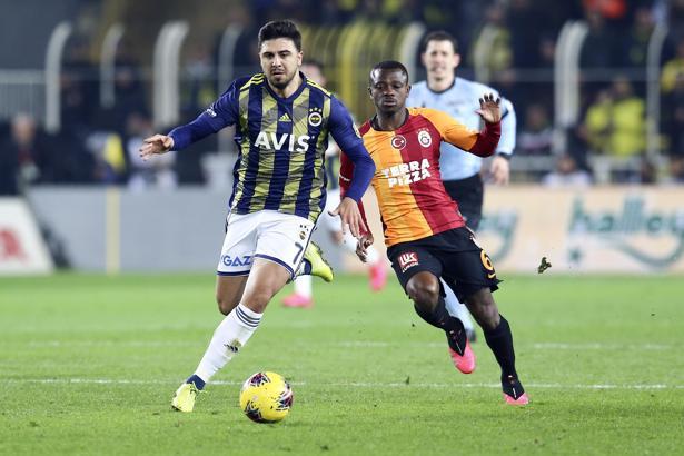 Crystal Palace'ta hedef Ozan Tufan