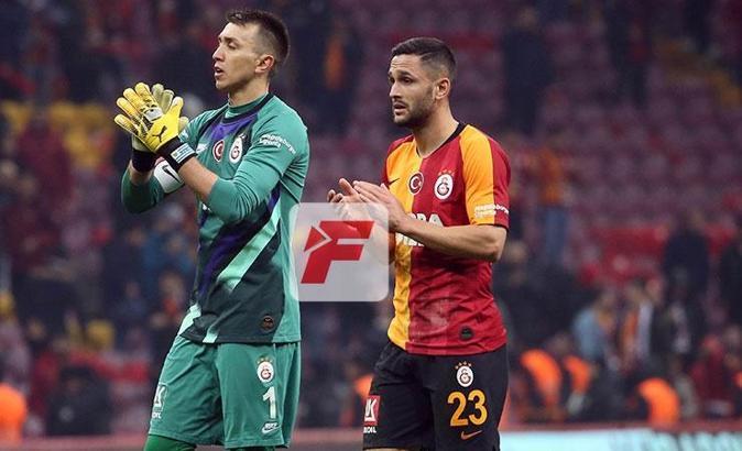 Galatasaray'da Muslera yine uzadı, kurtardı