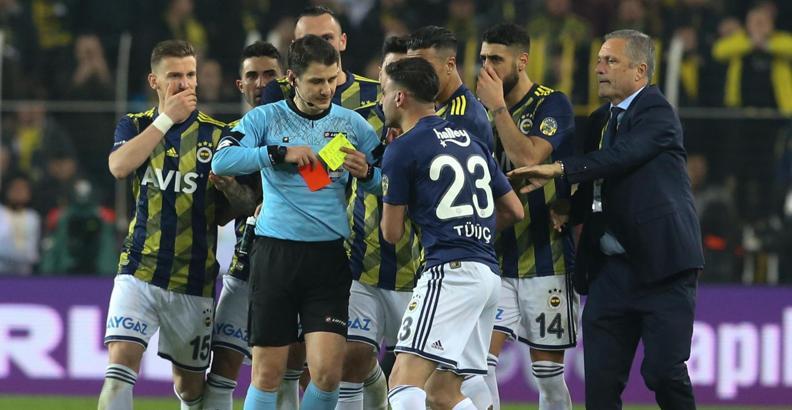 Fenerbahçe'de son dakika: Kadro sil baştan!