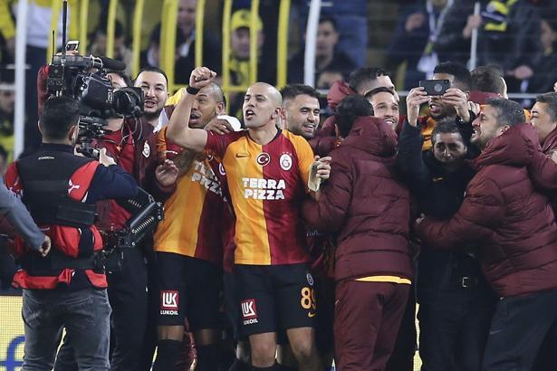 SON DAKİKA! Galatasaray'dan Fenerbahçe'ye olay gönderme
