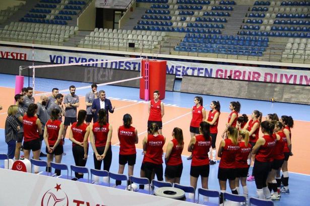 A Milli Erkek Voleybol Takımı, kampa girdi