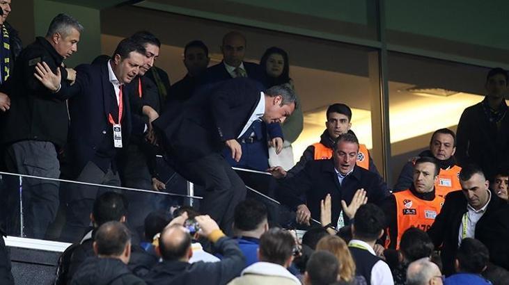 İşte Ali Koç'un protokolden atlama sebebi!
