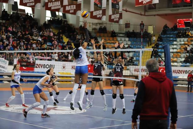Kuzeyboru, Astor Voleybol PVİ'yi 3-0 mağlup etti