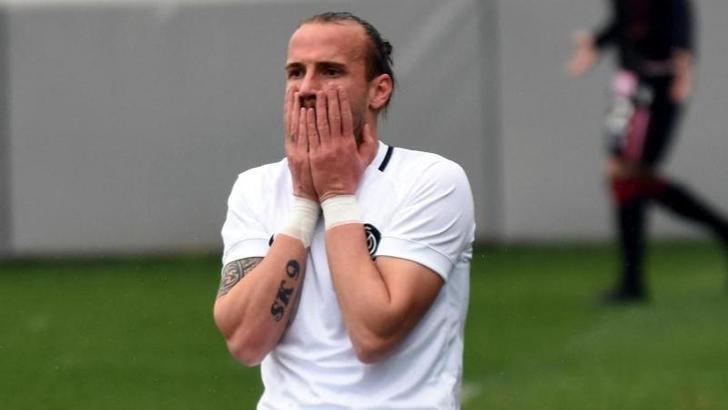Manisa Futbol Kulübü'nde 3 oyuncu kadro dışı