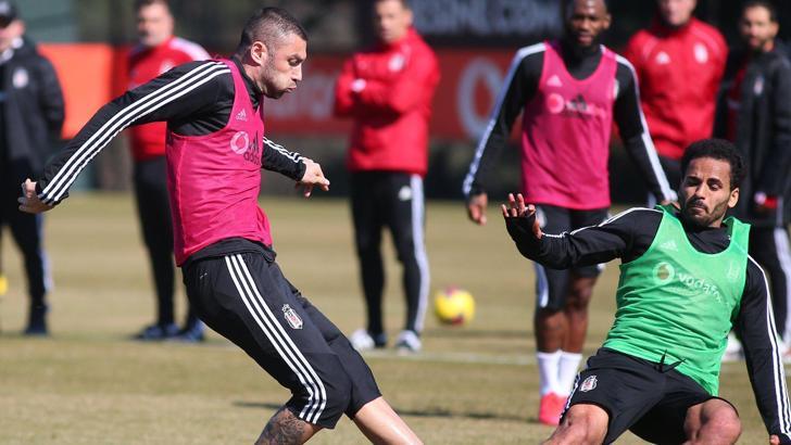 Beşiktaş'ta tüm gözler Burak Yılmaz'da