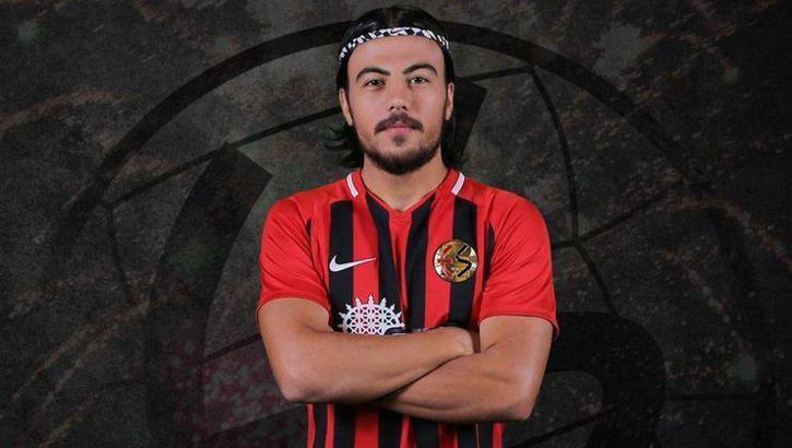 Eskişehirspor'un yıldızı Mehmet Feyzi Yıldırım, FANATİK'e özel açıklamalarda bulundu!