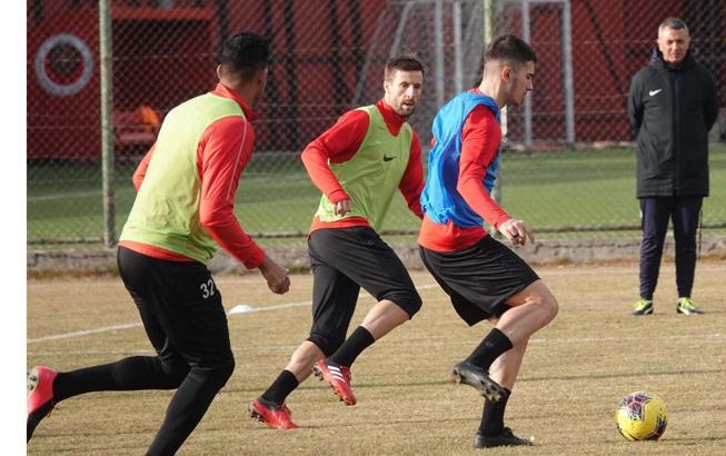 Gençlerbirliği'nde Ankaragücü derbisi öncesi çifte müjde