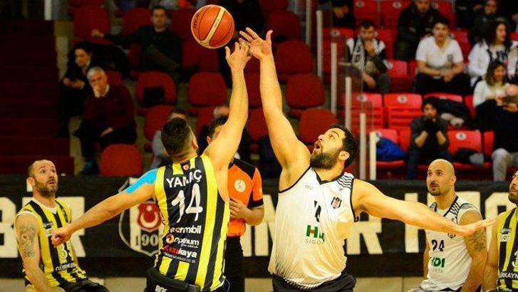 Derbide zafer Beşiktaş'ı deviren Fenerbahçe'nin