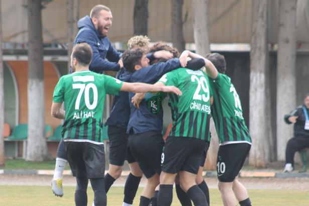 Lider Kocaelispor'un son kurbanı Kozanspor