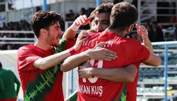 Kemerspor 2003- Karşıyaka maç sonucu: 1-2